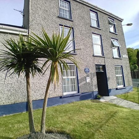 Failte Lodging Kenmare Town Centre Exterior photo